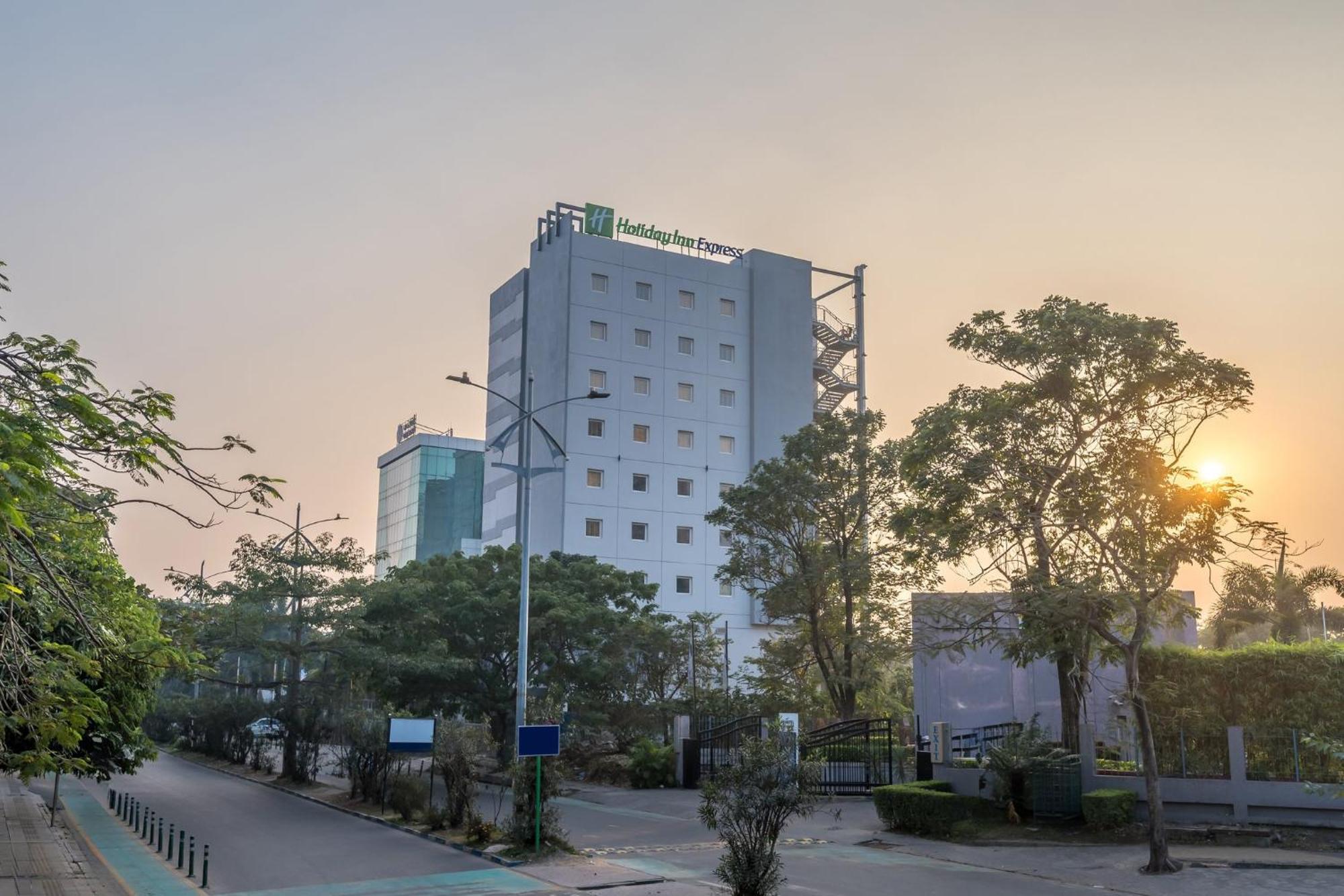 Holiday Inn Express Kolkata New Town By Ihg Buitenkant foto